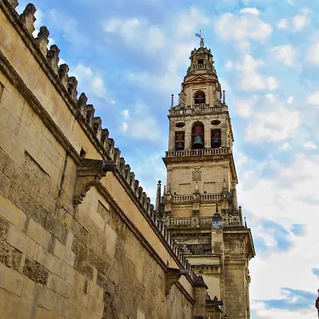 Plaza De Austria Kordoba