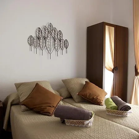 Apartament Plaza De Austria