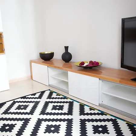 Apartament Plaza De Austria *